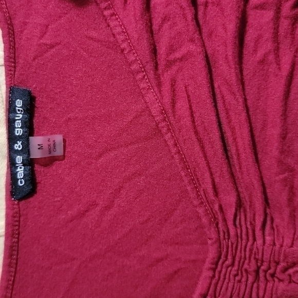 Red 𝅺Cable and Guage Smocked Tank Top Sz Medium - Picture 2 of 3